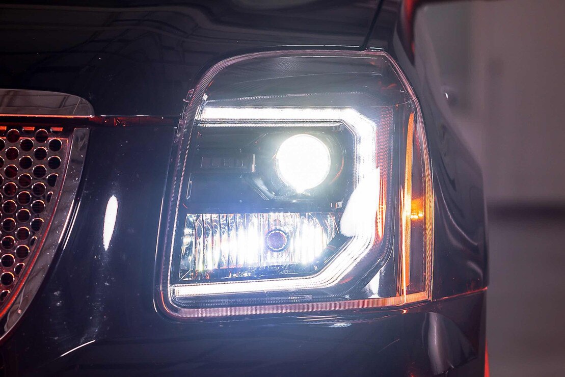 Morimoto XB Hybrid BiLED Headlights GMC Yukon (0714) HR LF557